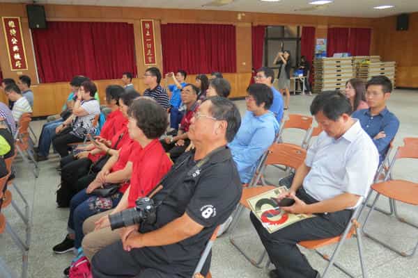 澎湖縣政府政風處廉政志工演出反賄選宣導短劇現場與會人員一致的好評