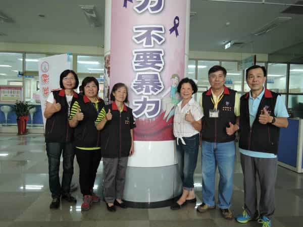 新竹縣政府政風處廉政志工協助辦理107年中秋節公務員廉政倫理規範宣導