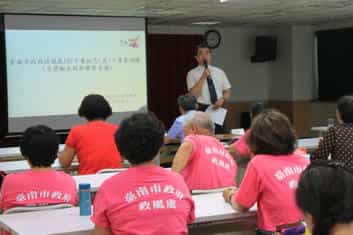 臺南市政府政風處舉辦廉政志(義)工107年專業教育訓練 ，活動圓滿結束。本府政風處高副處長伯陽主持「廉政志(義)工107年專業教育訓練」