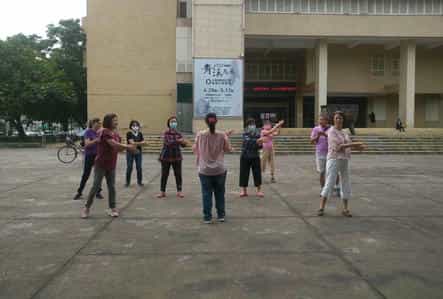 宜蘭縣政府廉政志工協助拍攝「宜蘭防疫心連結」宣導影片練習照片1