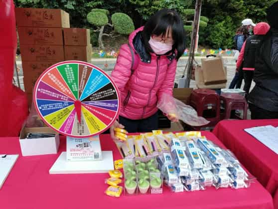 雲林縣政風處廉政志工配合辦理「2022福虎帶財神 幸福麥寮城」宣導活動