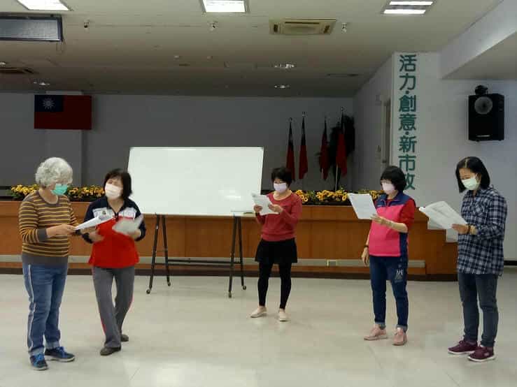 廉政志工排演「新龜兔賽跑」廉政戲劇之心路歷程南投小隊廉政志工於南投市公所大禮堂進行廉政戲劇排演1