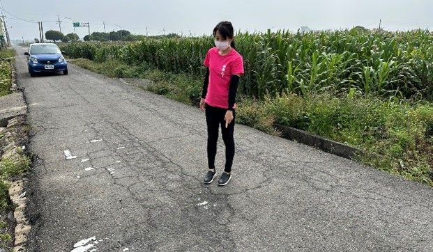臺南道路平坦好行-廉政志工來巡查廉政志工巡查發現下營區道路缺失