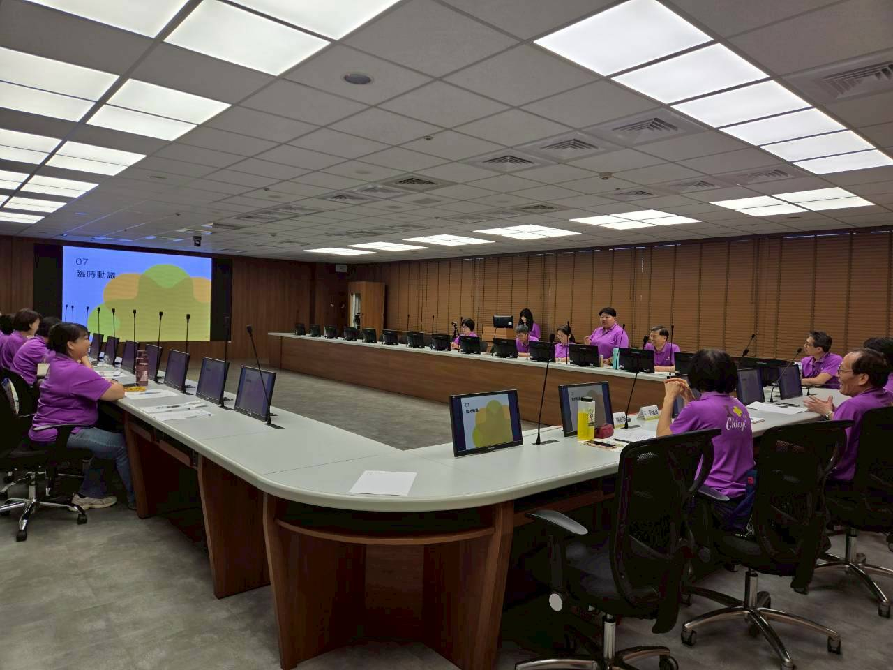 嘉義市第1次廉政志願服務聯繫會報順利辦理完竣志工針對後續活動規劃提出建議