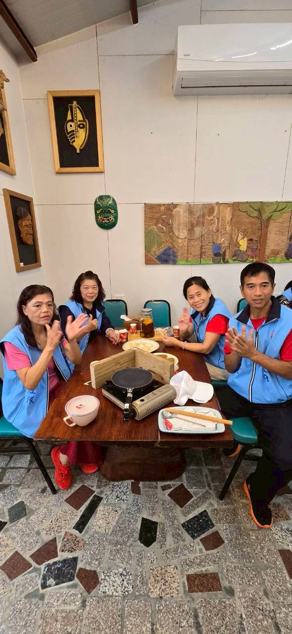 LINE_ALBUM_20251027彰化志工交流_251028_1